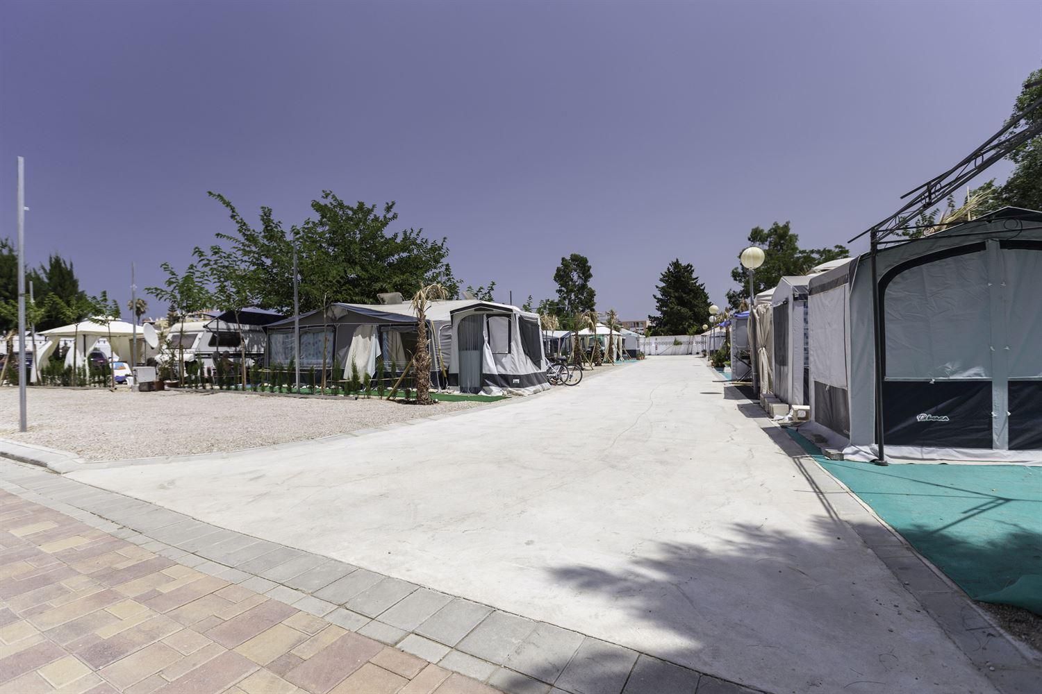 Camping Los Llanos Дения Екстериор снимка